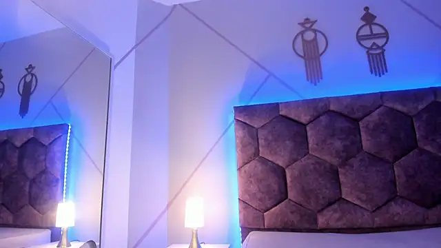 Snapshot of Chloe_Durand_ chatting on 19, 3, 2025 Chloe Durand online show from 19, 3, 2025