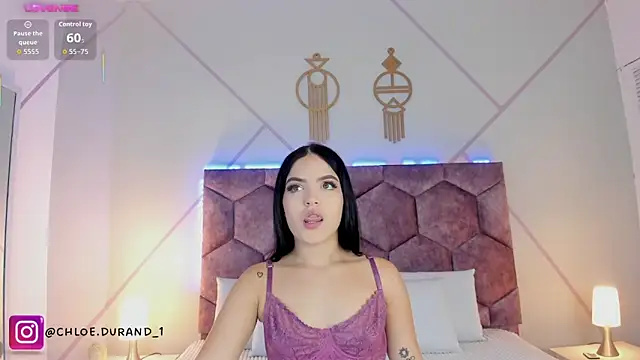 Snapshot of Chloe_Durand_ chatting on 22, 9, 2025 Chloe Durand online show from 22, 9, 2025
