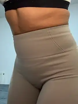 Alyssa 76 online show from 15, 3, 2025