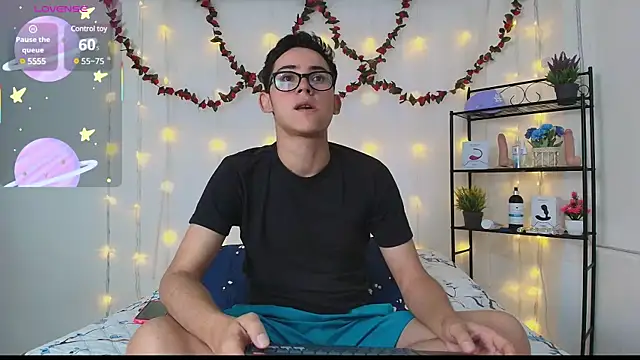 Danny-Swift13 online show from 19, 3, 2025