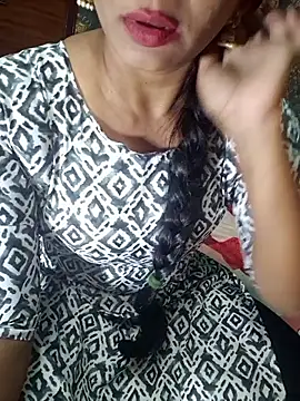 Snapshot of Shalini_telugu09 chatting on 29, 10, 2025 Shalini telugu09 online show from 29, 10, 2025