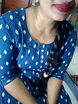 Snapshot of Shalini_telugu09 chatting on 7, 6, 2026 Shalini telugu09 online show from 7, 6, 2026