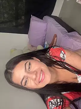 Snapshot of Saanvi21 chatting on 13, 3, 2025 Saanvi21 online show from 13, 3, 2025