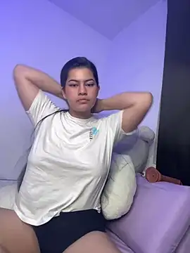 Snapshot of Saanvi21 chatting on 23, 3, 2025 Saanvi21 online show from 23, 3, 2025