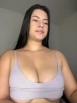 Snapshot of Saanvi21 chatting on 13, 11, 2025 Saanvi21 online show from 13, 11, 2025