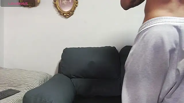 Christian Musclet4 online show from 4, 12, 2025