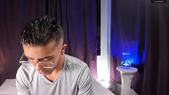 Colstorw  online show from 27, 11, 2025