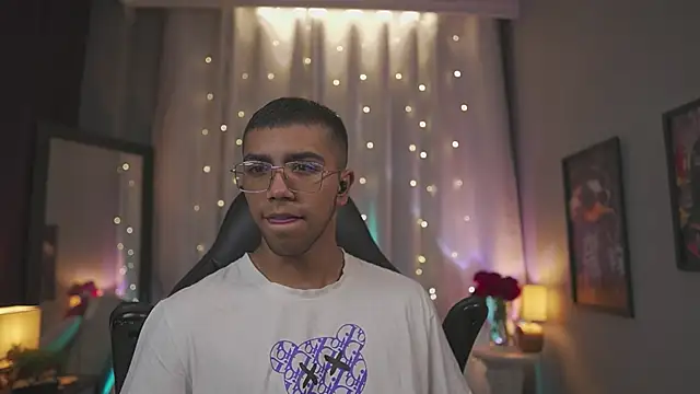 Colstorw  online show from 24, 2, 2026