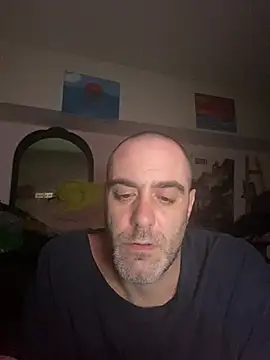 kyle67154 online show from 14, 4, 2026