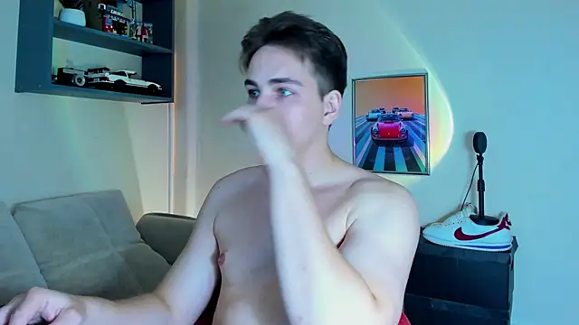 Snapshot of Eric_ether chatting on 21, 9, 2025 Eric ether online show from 21, 9, 2025