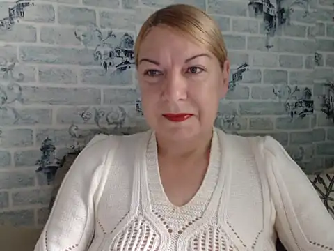Lillia Ray online show from 11, 10, 2025