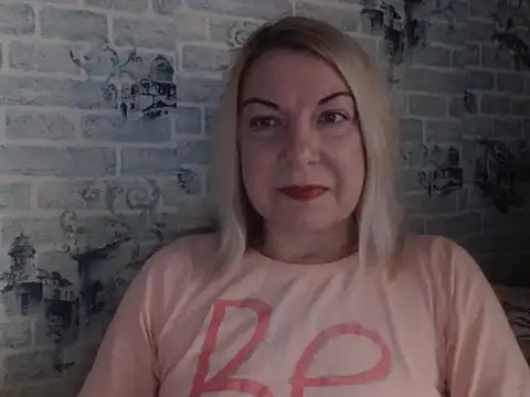 Lillia Ray online show from 1, 12, 2025