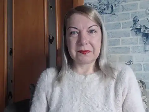 Lillia Ray online show from 9, 4, 2026