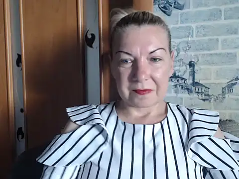 Snapshot of Lillia_Ray chatting on 27, 6, 2026 Lillia Ray online show from 27, 6, 2026