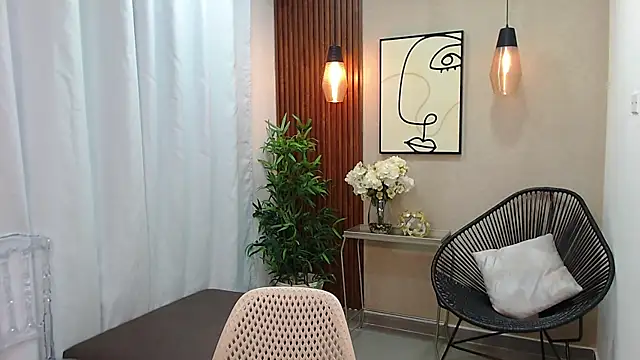 Snapshot of Coral_Lise chatting on 20, 3, 2025 Coral Lise online show from 20, 3, 2025