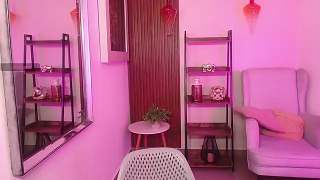 Coral Lise online show from 22, 11, 2025