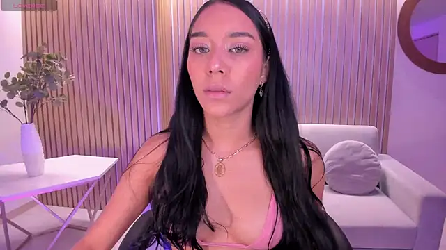 Snapshot of AmaliaCrus chatting on 20, 9, 2025 AmaliaCrus online show from 20, 9, 2025