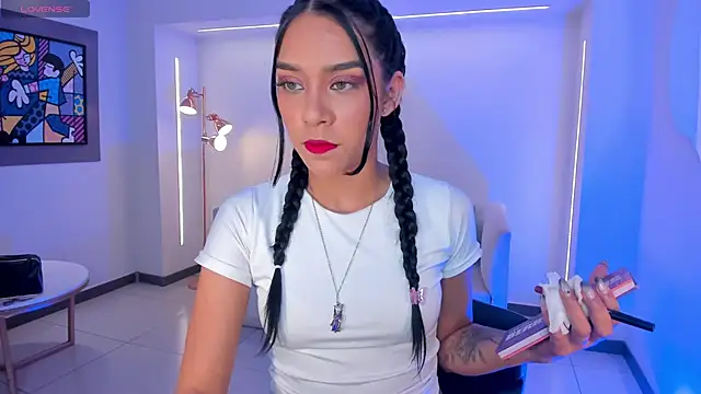 Snapshot of AmaliaCrus chatting on 28, 9, 2025 AmaliaCrus online show from 28, 9, 2025