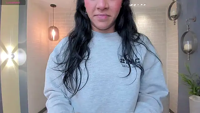 Snapshot of AmaliaCrus chatting on 3, 10, 2025 AmaliaCrus online show from 3, 10, 2025