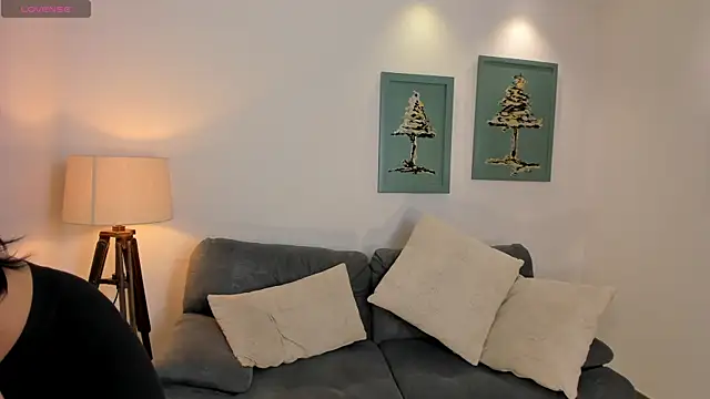 Snapshot of AmaliaCrus chatting on 9, 11, 2025 AmaliaCrus online show from 9, 11, 2025