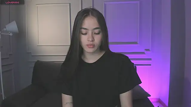 Snapshot of MaiaCollins chatting on 12, 10, 2025 MaiaCollins online show from 12, 10, 2025