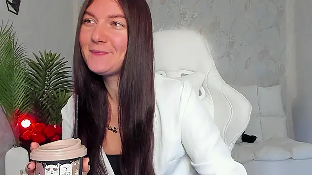 babyisperfect online show from 10, 9, 2025