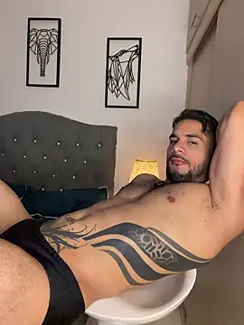 Maximiliano ford online show from 5, 5, 2026