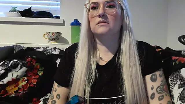 Snapshot of Sizzling_Indie36 chatting on 28, 9, 2025 Sizzling Indie36 online show from 28, 9, 2025