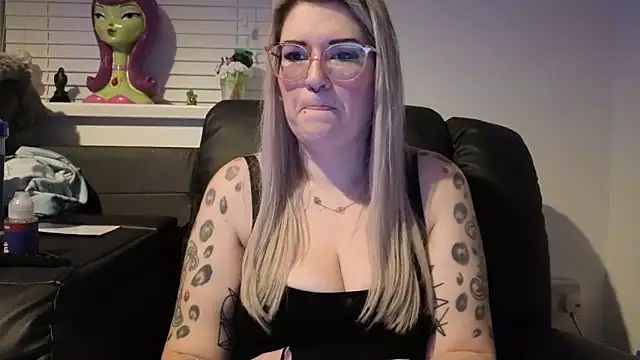 Sizzling Indie36 online show from 5, 2, 2026