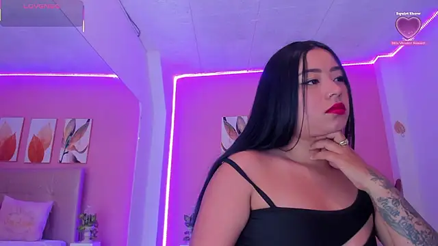 Molly h0t online show from 19, 1, 2026