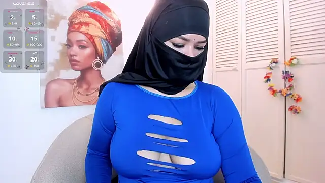 Layla arabelle online show from 23, 11, 2025