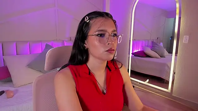 Snapshot of Eimmy_bm chatting on 2, 12, 2025 Eimmy bm online show from 2, 12, 2025