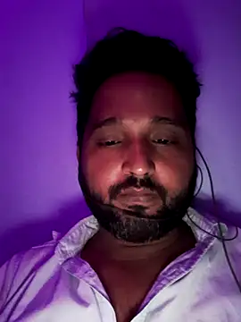 Snapshot of John96999 chatting on 29, 10, 2025 John96999 online show from 29, 10, 2025