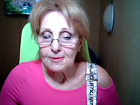 Snapshot of Margo_Sweety chatting on 21, 3, 2025 Margo Sweety online show from 21, 3, 2025