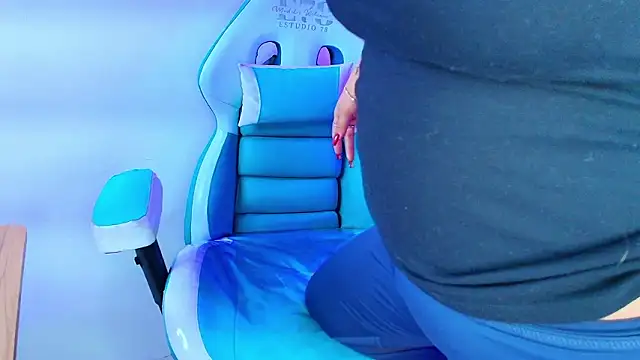 Snapshot of Lia_adamsss chatting on 14, 2, 2026 Lia adamsss online show from 14, 2, 2026