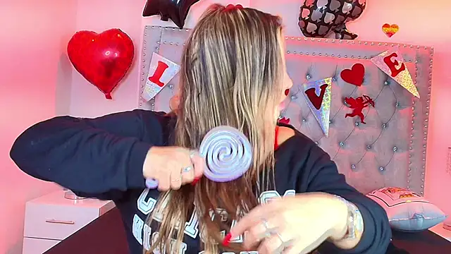 Snapshot of Lia_adamsss chatting on 17, 2, 2026 Lia adamsss online show from 17, 2, 2026