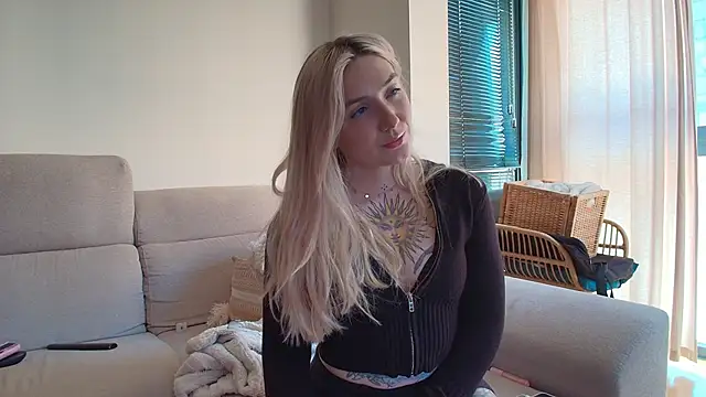 tattoobbgirl online show from 16, 3, 2026