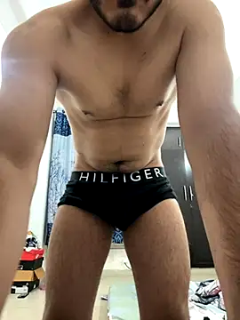 Guccilonda17 online show from 29, 11, 2025