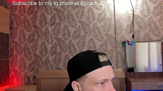 Snapshot of Cactus__James chatting on 19, 12, 2025 Cactus James online show from 19, 12, 2025