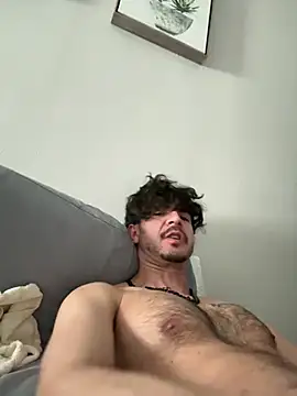 VicS119717 online show from 22, 3, 2025