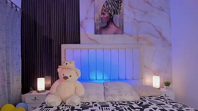 peachandtyron  online show from 29, 9, 2025