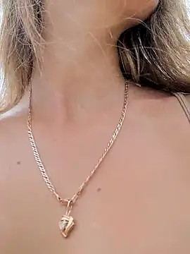 Brilliant-Splashes online show from 20, 12, 2025