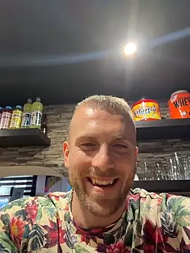 Snapshot of trainwithme chatting on 9, 5, 2026 trainwithme online show from 9, 5, 2026