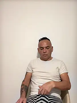 mateocali25 online show from 23, 5, 2026