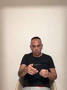 mateocali25 online show from 25, 5, 2026