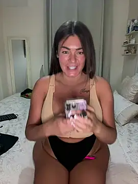 Snapshot of ultimate_PAWG chatting on 5, 5, 2026 ultimate PAWG online show from 5, 5, 2026