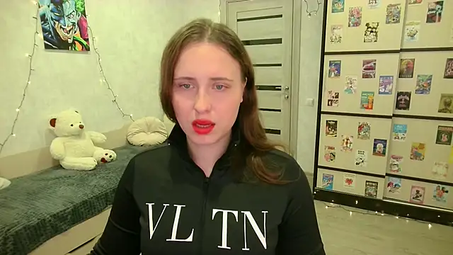 BarbiePieer online show from 11, 10, 2025