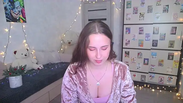 BarbiePieer online show from 19, 12, 2025