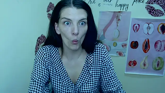 VanessaRey  online show from 21, 3, 2025