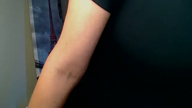 VanessaRey  online show from 18, 10, 2025